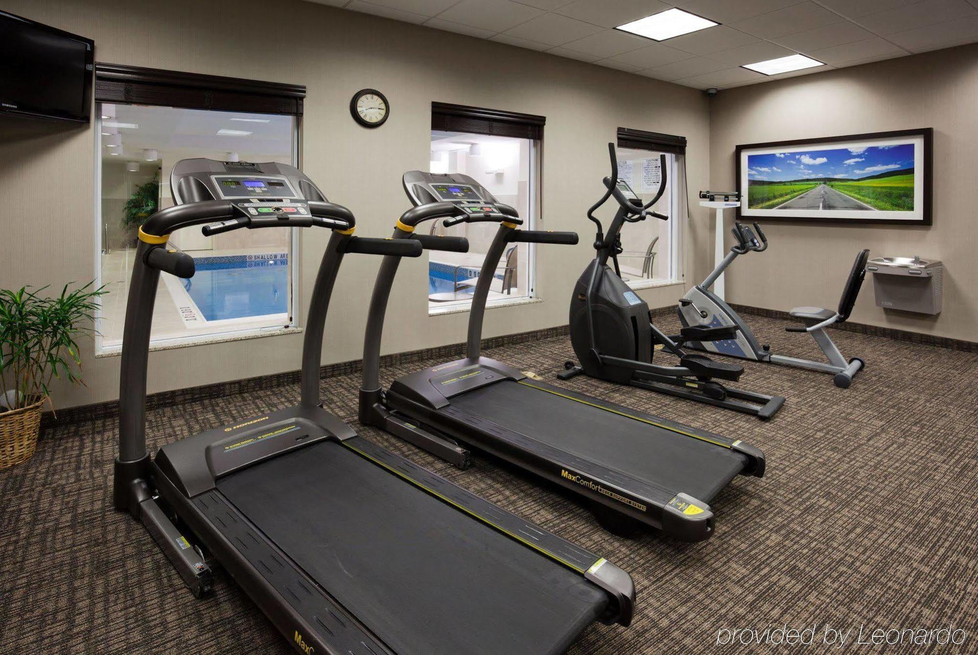 Holiday Inn Express & Suites New Liskeard Съоръжения снимка